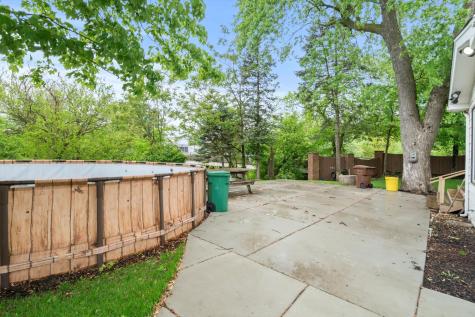 15285 State Street South Holland IL 60473