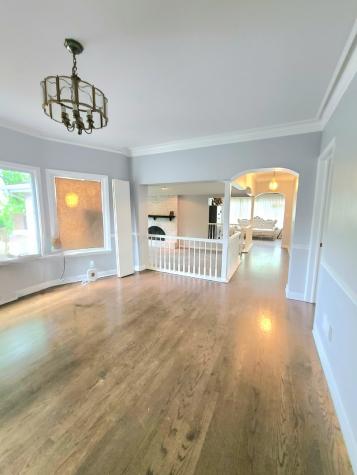 15285 State Street South Holland IL 60473