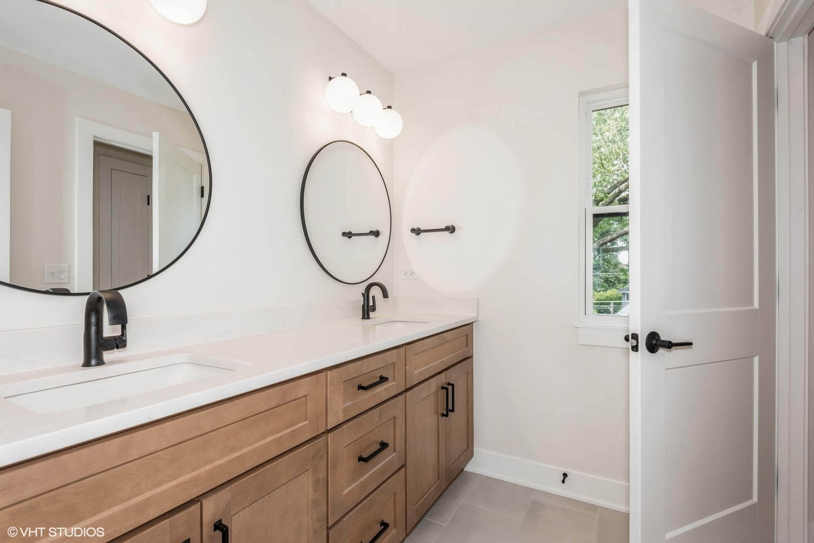 1N053 Lot 1 Farwell Street Carol Stream IL 60188