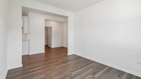 1228 Wild Tulip Circle Bartlett IL 60103