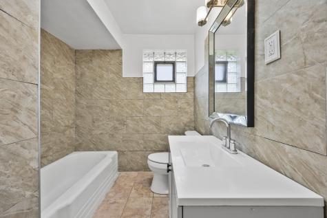 2726 186TH Street Lansing IL 60438