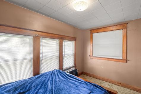1721 28TH Street Rock Island IL 61201