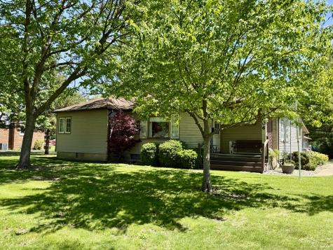 1006 North Sangamon Avenue Gibson City IL 60936