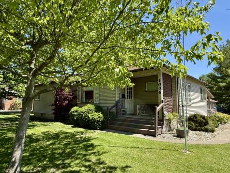 1006 North Sangamon Avenue Gibson City IL 60936
