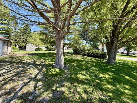 1006 North Sangamon Avenue Gibson City IL 60936