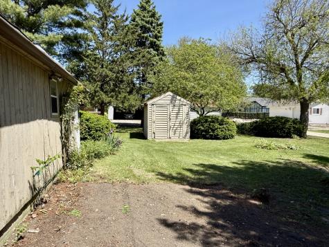 1006 North Sangamon Avenue Gibson City IL 60936