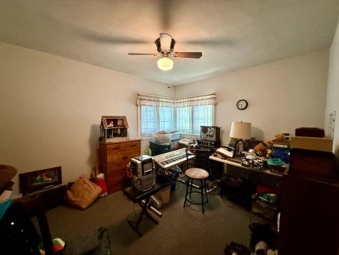 1006 North Sangamon Avenue Gibson City IL 60936