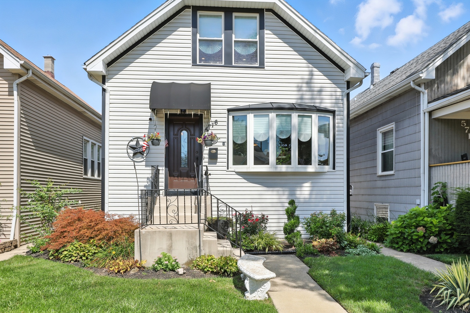 5716 West Waveland Avenue Chicago IL 60634