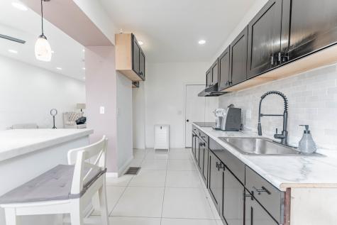 611 North Long Avenue Chicago IL 60644