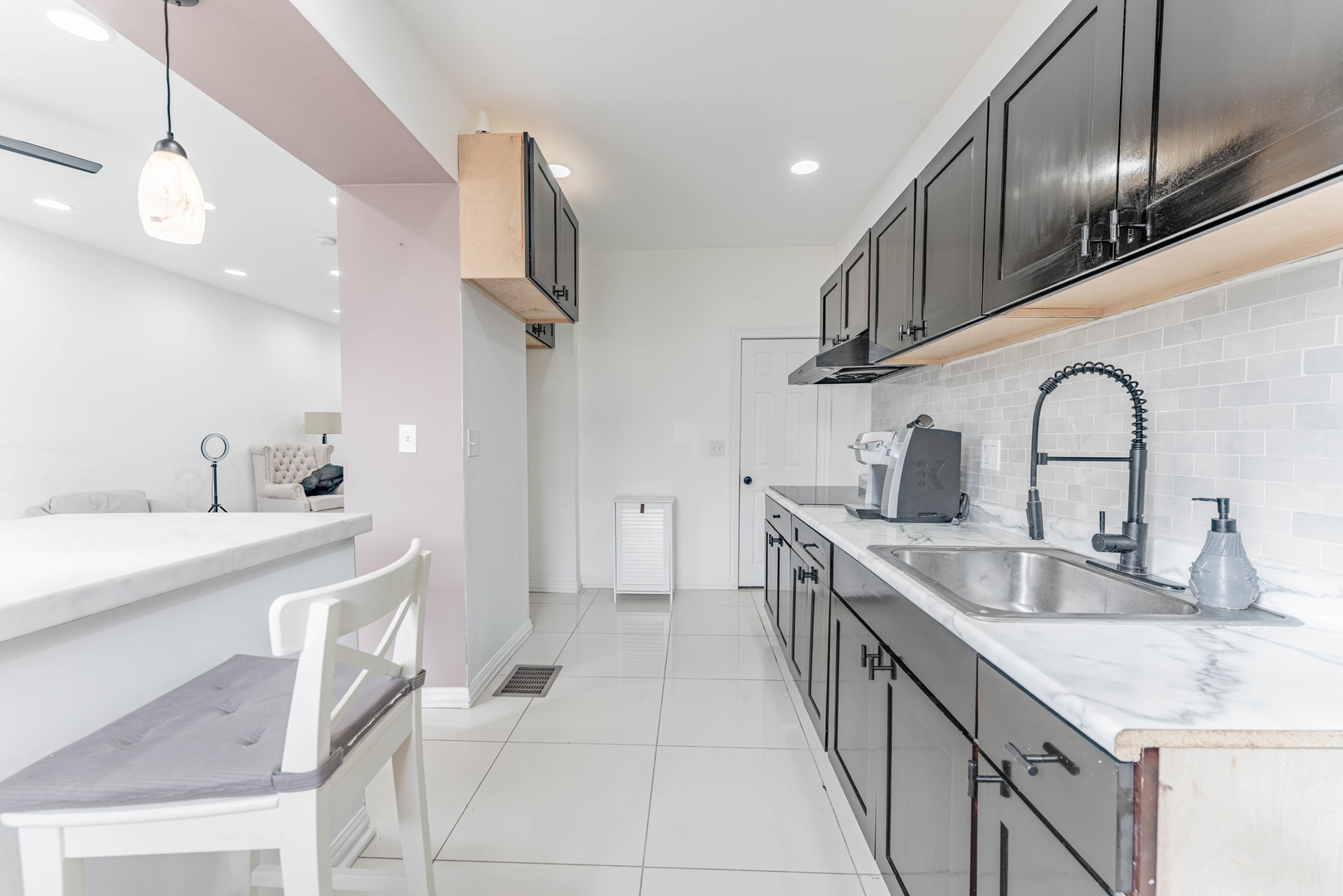 611 North Long Avenue Chicago IL 60644