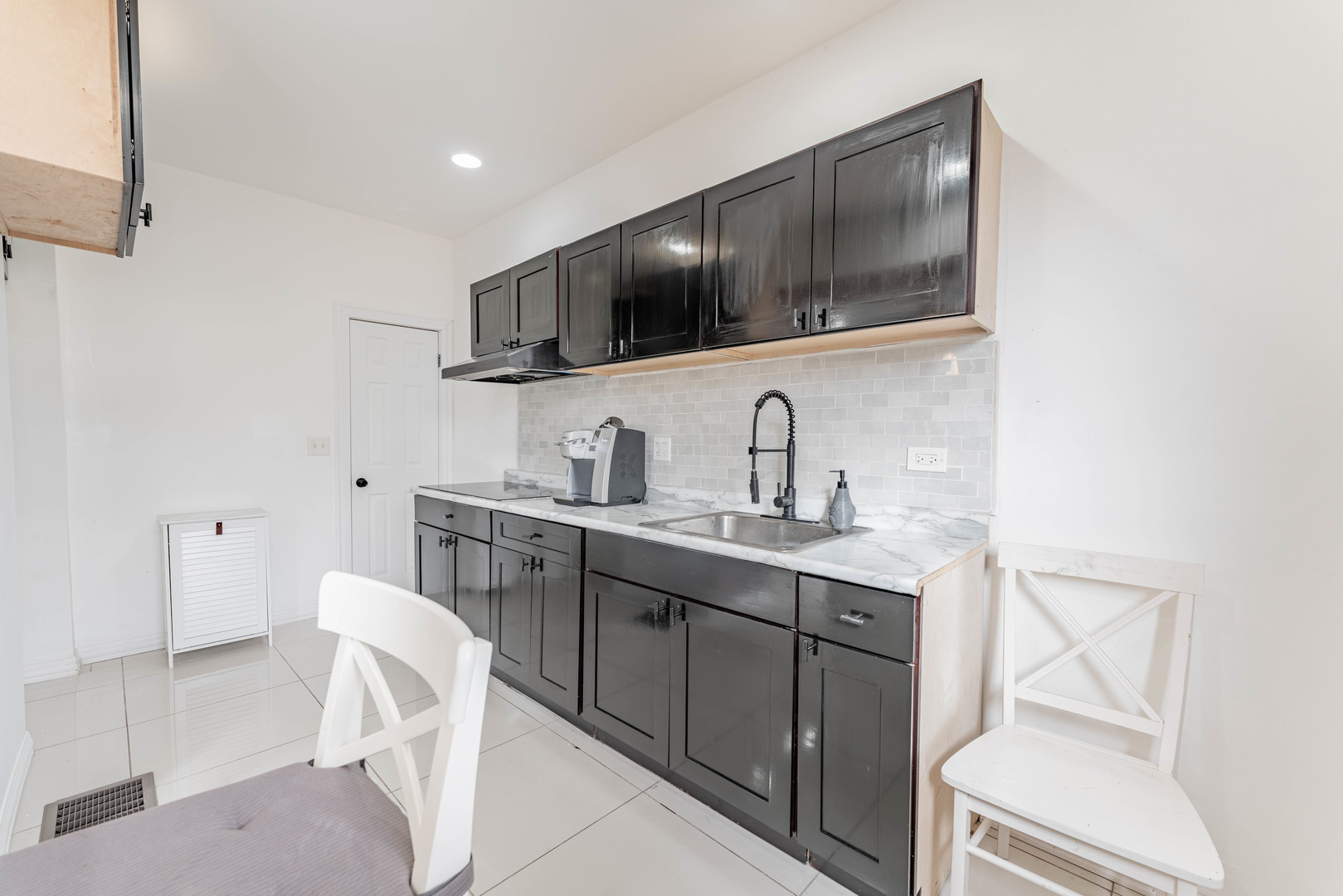 611 North Long Avenue Chicago IL 60644