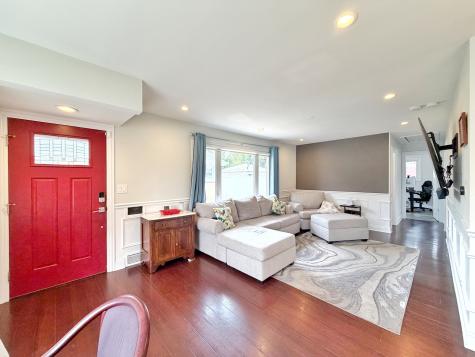 311 South Main Street Mount Prospect IL 60056