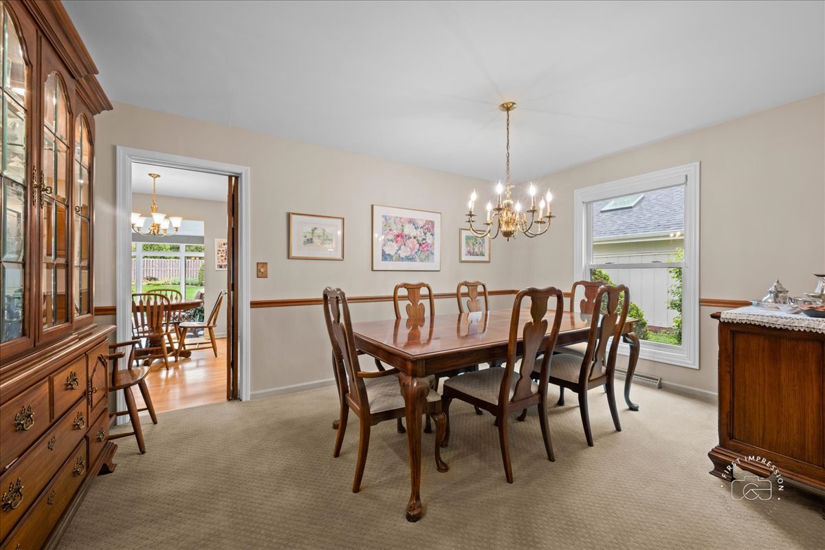 924 Royal Blackheath Court Naperville IL 60563