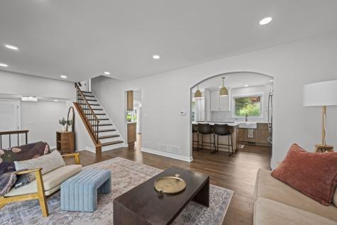 1505 South Kennicott Avenue Arlington Heights IL 60005