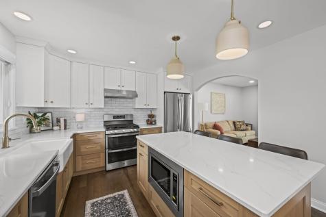1505 South Kennicott Avenue Arlington Heights IL 60005