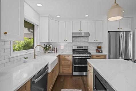 1505 South Kennicott Avenue Arlington Heights IL 60005