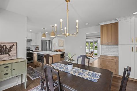 1505 South Kennicott Avenue Arlington Heights IL 60005