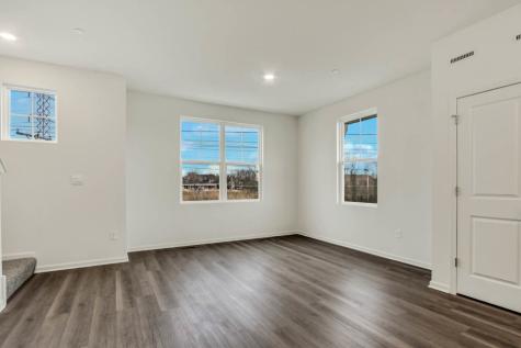 569 Yosemite Way Mundelein IL 60060