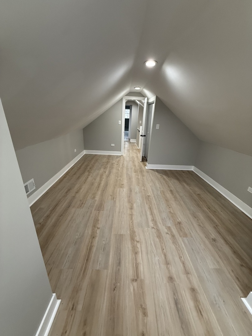 8219 South Honore Street Chicago IL 60620