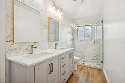 25 North Prindle Avenue Arlington Heights IL 60004