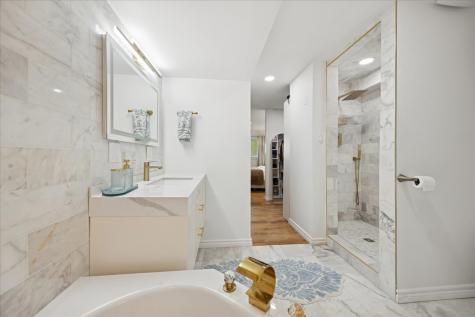 25 North Prindle Avenue Arlington Heights IL 60004