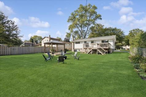 25 North Prindle Avenue Arlington Heights IL 60004