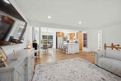 25 North Prindle Avenue Arlington Heights IL 60004