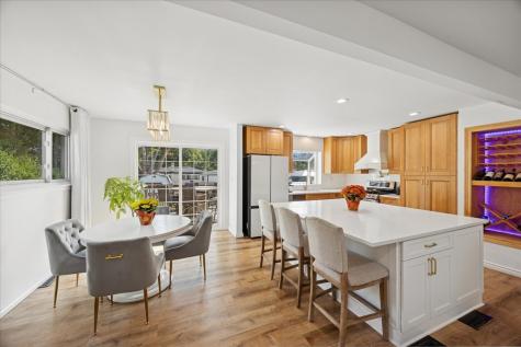 25 North Prindle Avenue Arlington Heights IL 60004