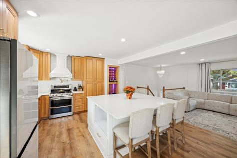 25 North Prindle Avenue Arlington Heights IL 60004