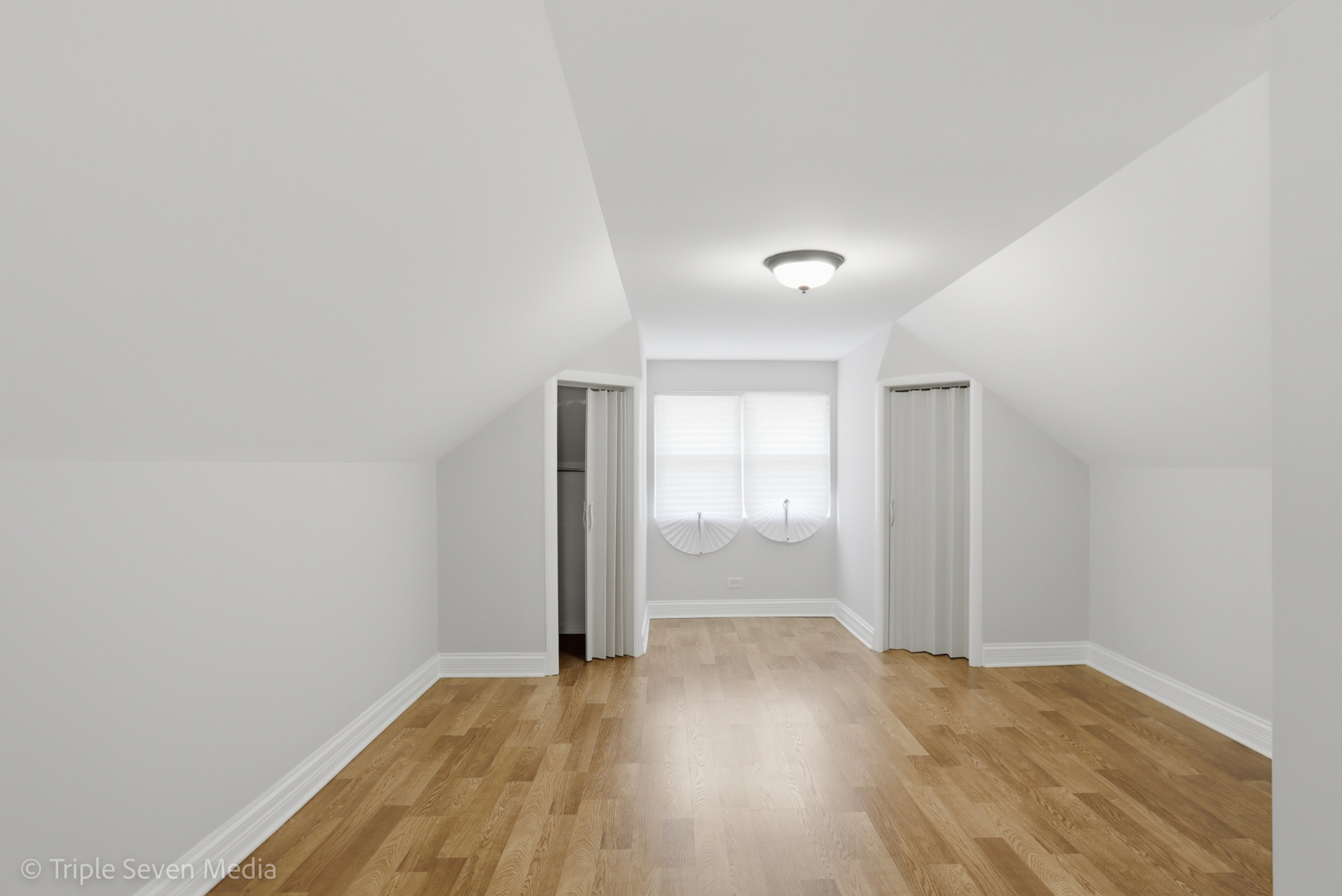 11326 South Parnell Avenue Chicago IL 60628