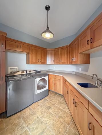 1121 Lawn Place Freeport IL 61032