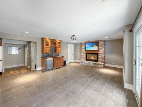 1121 Lawn Place Freeport IL 61032