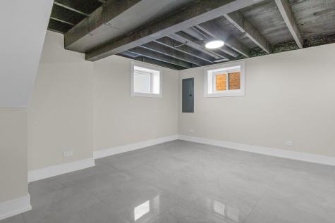 11247 South Central Park Avenue Chicago IL 60655