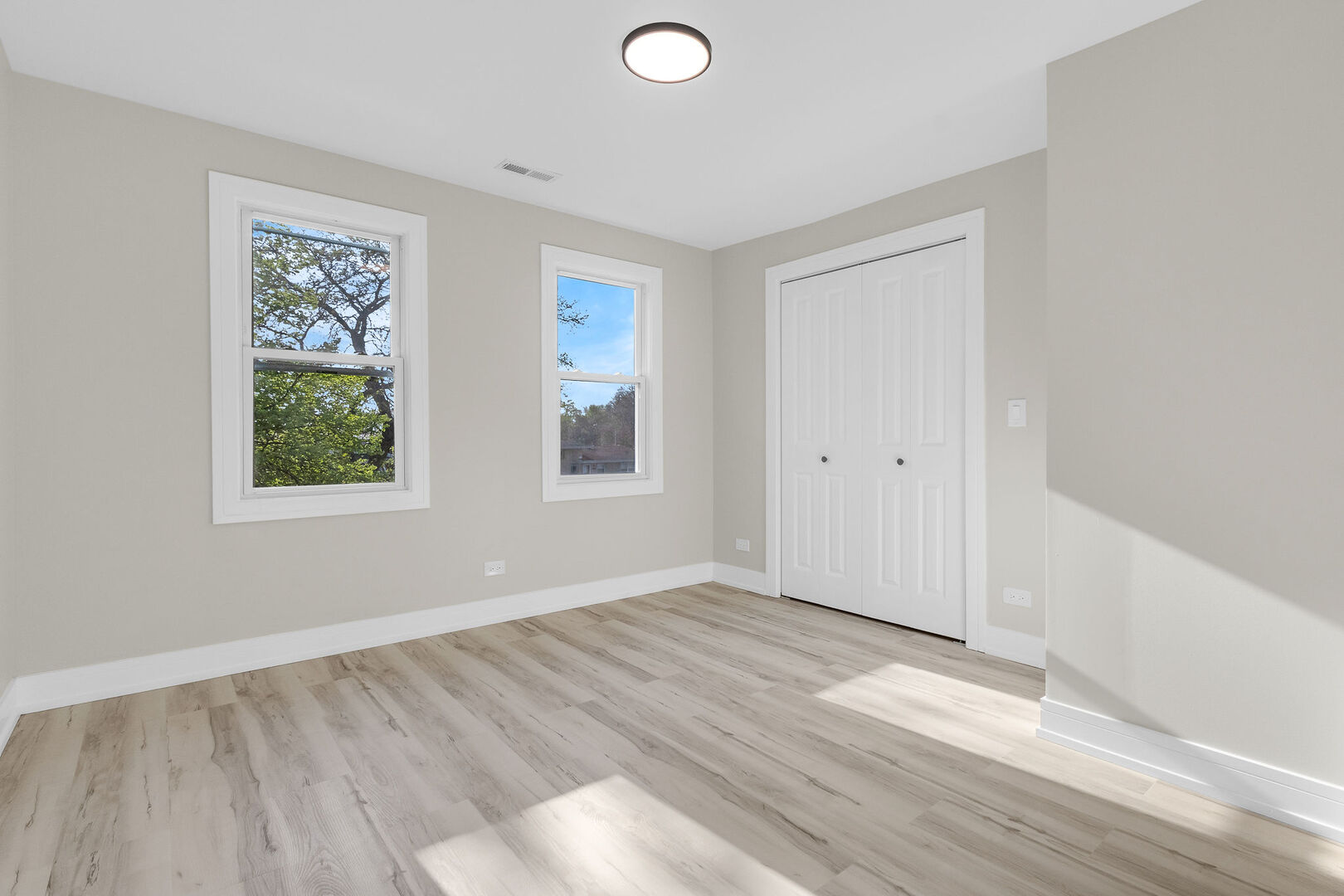 11247 South Central Park Avenue Chicago IL 60655