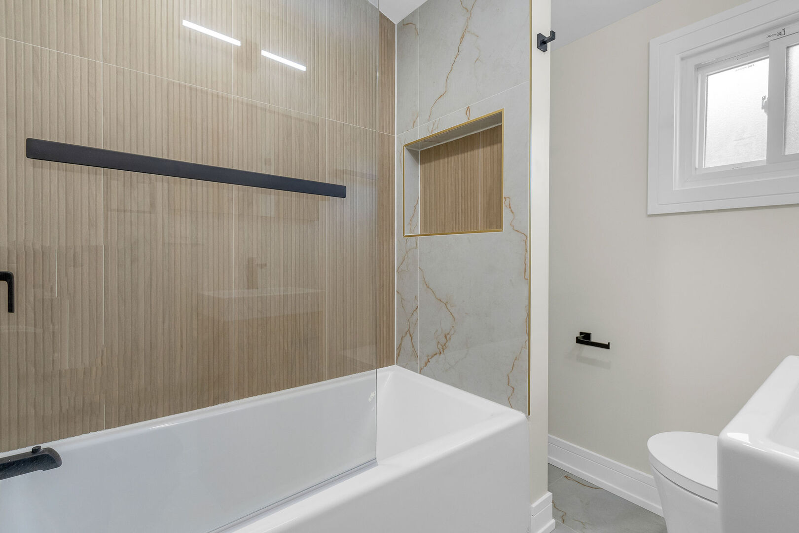 11247 South Central Park Avenue Chicago IL 60655