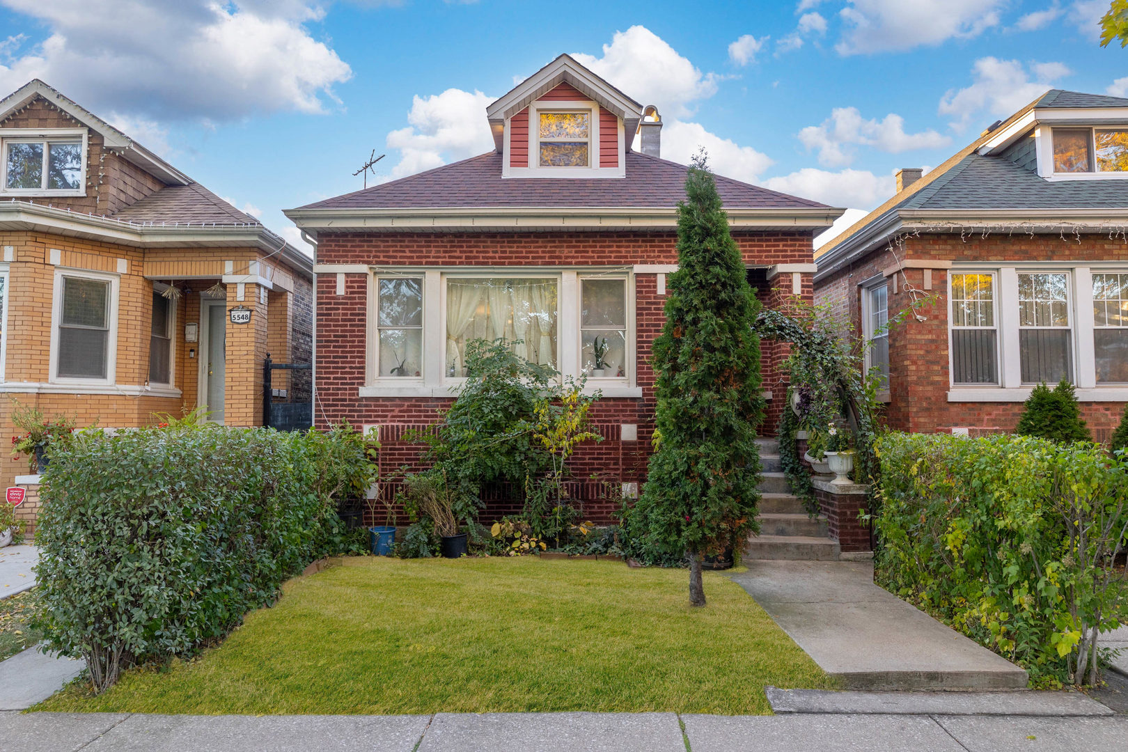 5546 South Richmond Street Chicago IL 60629