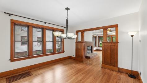 407 North Pine Avenue Arlington Heights IL 60004