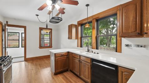 407 North Pine Avenue Arlington Heights IL 60004