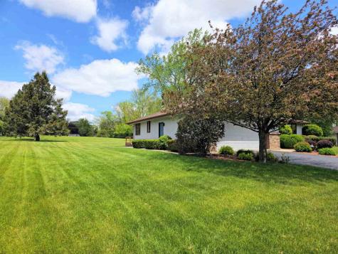 6090 Chatsworth Drive Rockford IL 61109