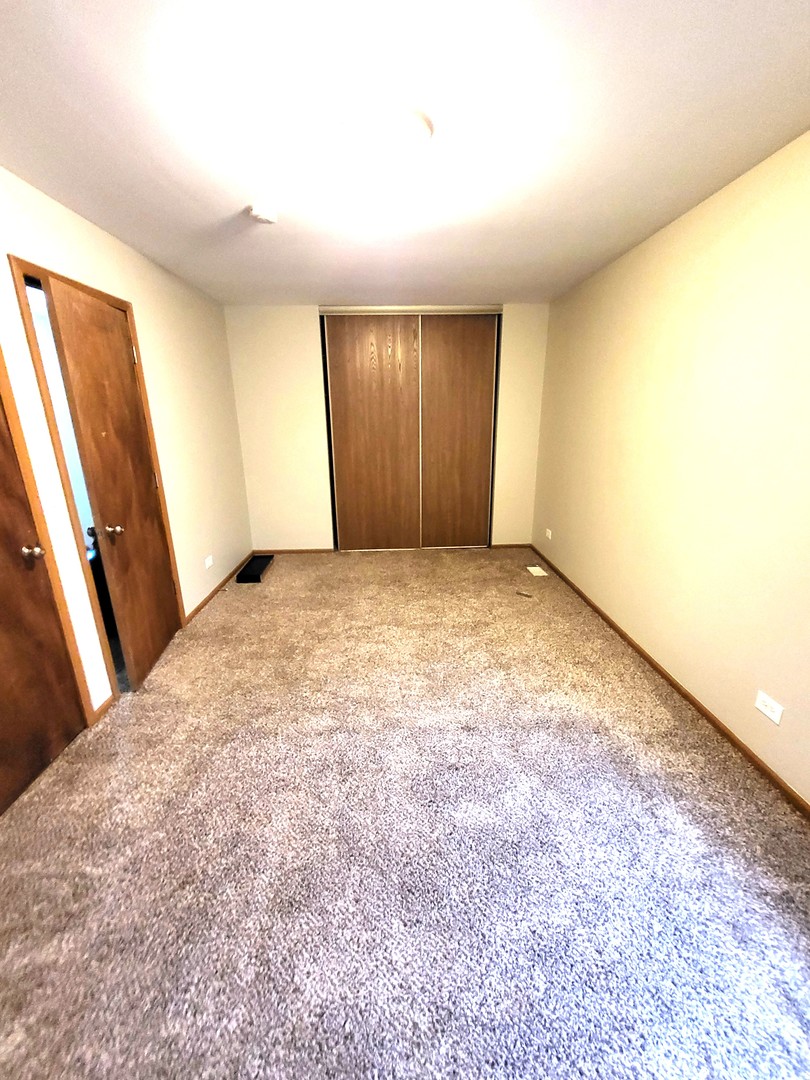 1740 Cumberland Road Aurora IL 60504