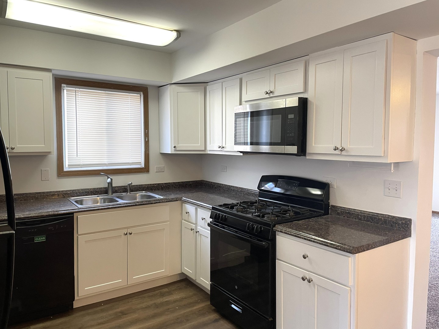 1740 Cumberland Road Aurora IL 60504