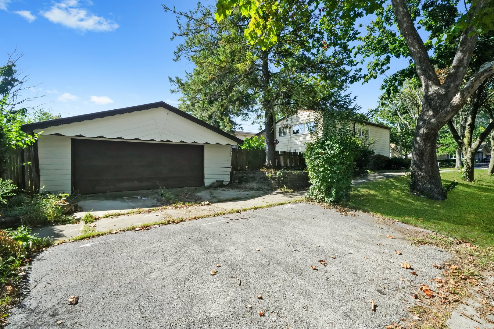 55 South Main Street Glen Ellyn IL 60137