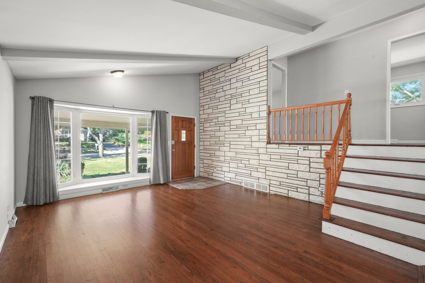 55 South Main Street Glen Ellyn IL 60137