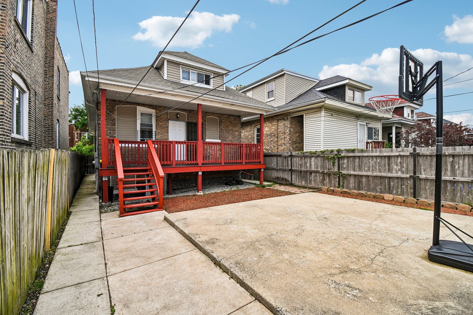 6337 South Rockwell Street Chicago IL 60629