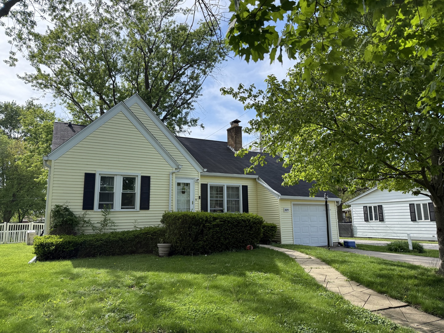 309 South Lincoln Street Dwight IL 60420