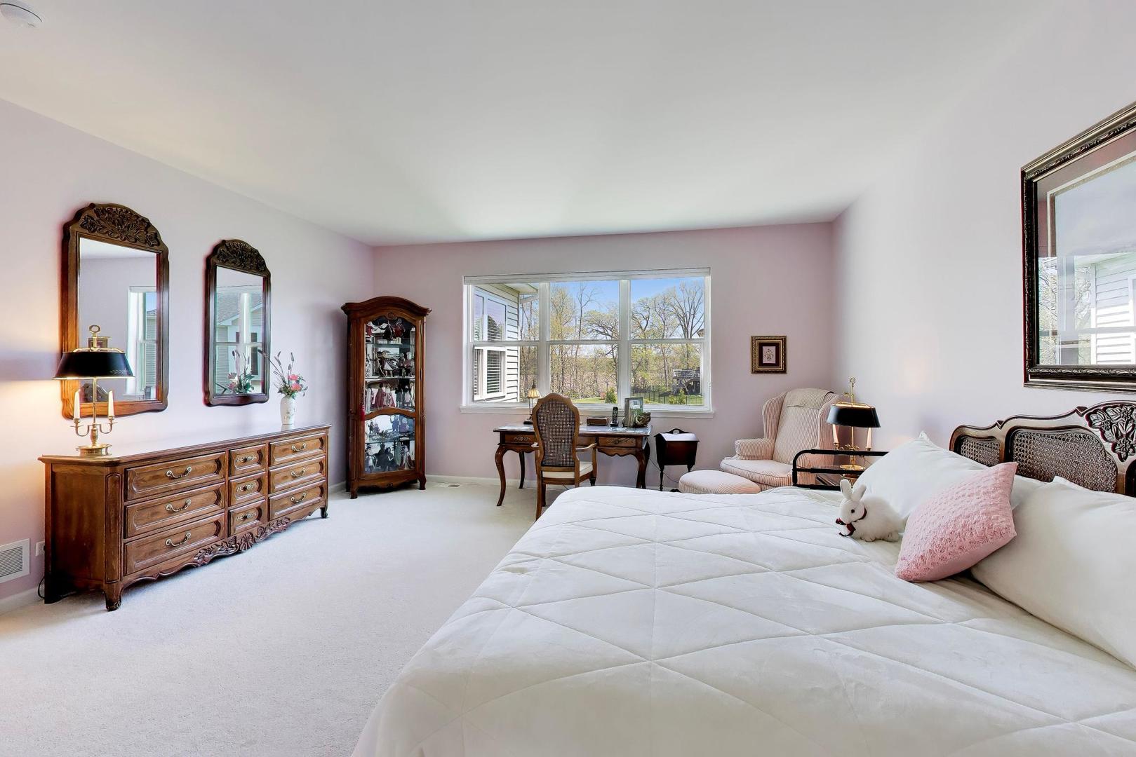 1126 Oak Point Court Antioch IL 60002
