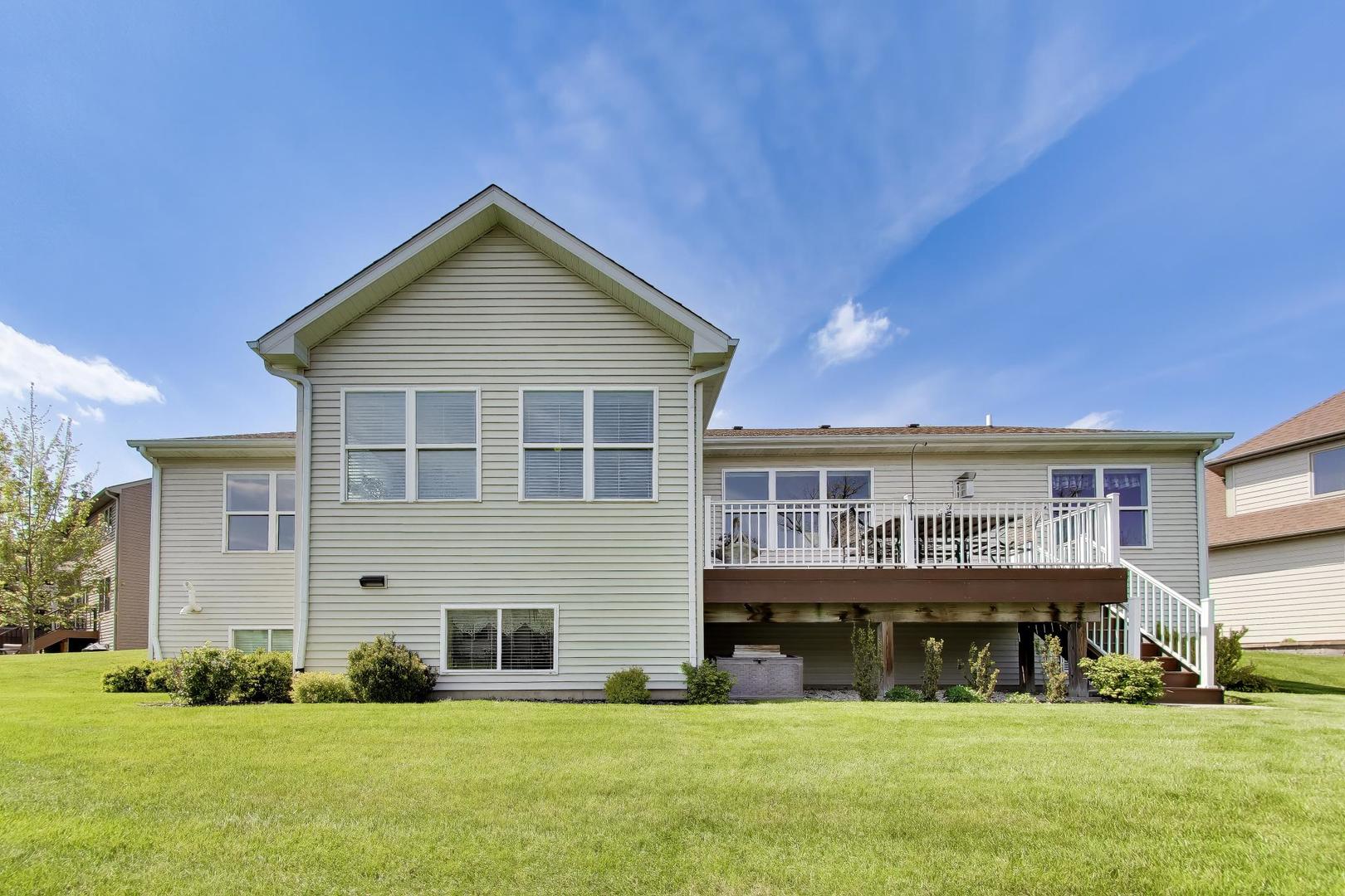 1126 Oak Point Court Antioch IL 60002