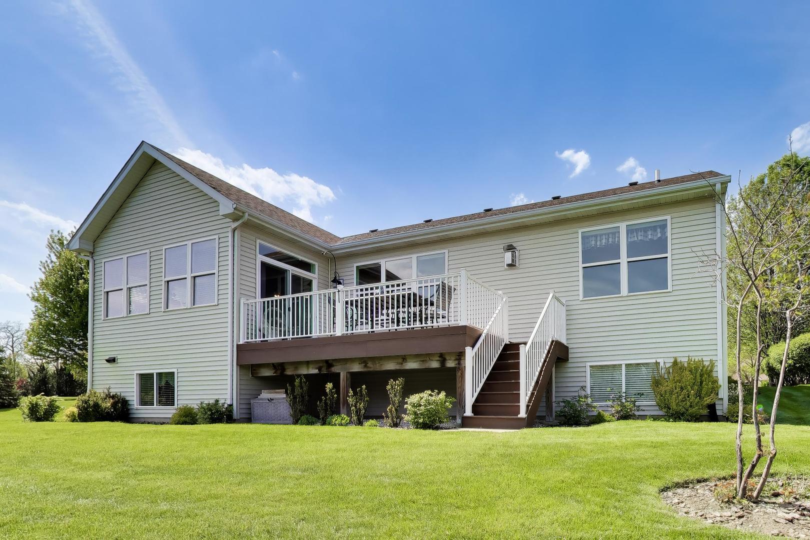 1126 Oak Point Court Antioch IL 60002
