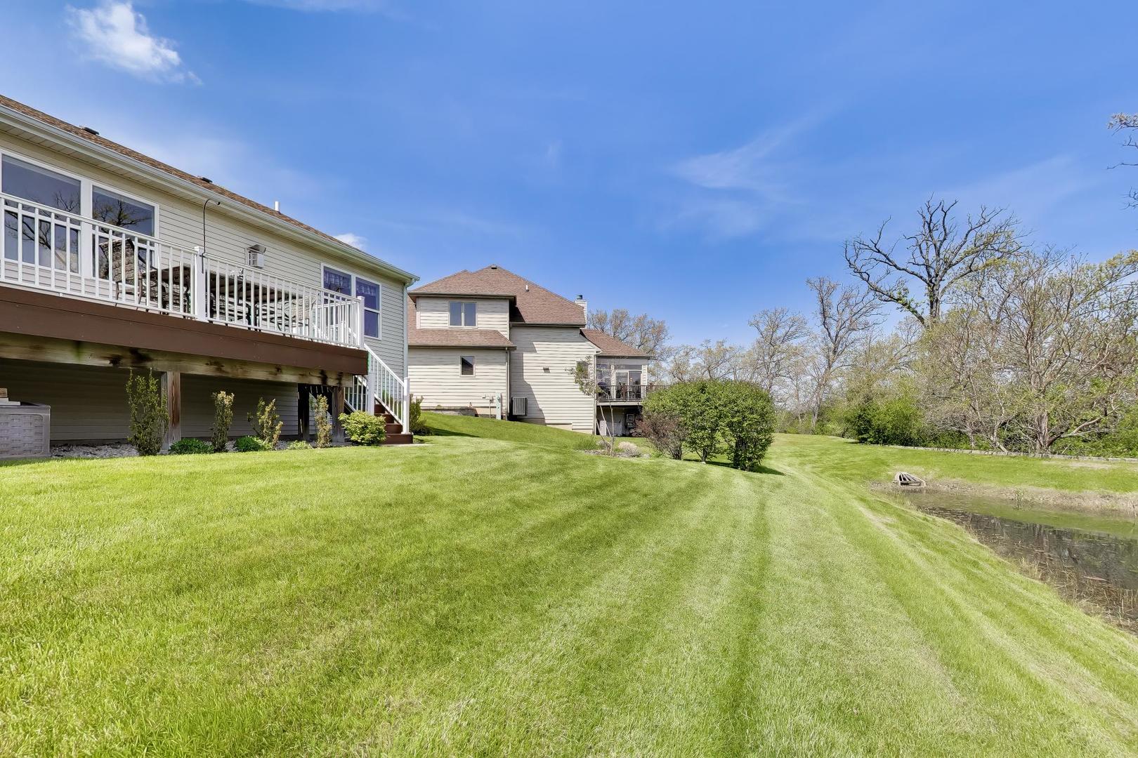 1126 Oak Point Court Antioch IL 60002