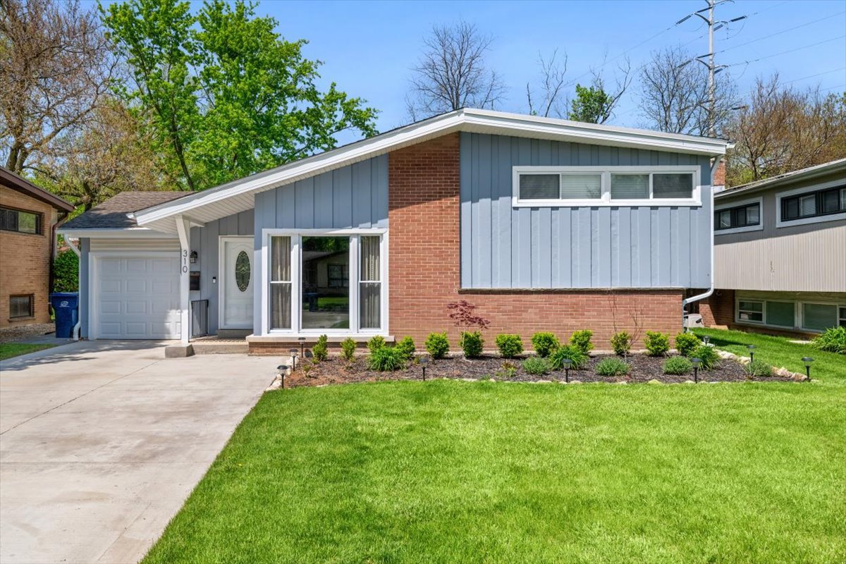 310 Chipili Drive Northbrook IL 60062